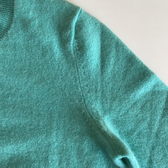 Lord & Taylor 100% Cashmere Turquoise Crewneck Cardigan - Picture 5 of 6